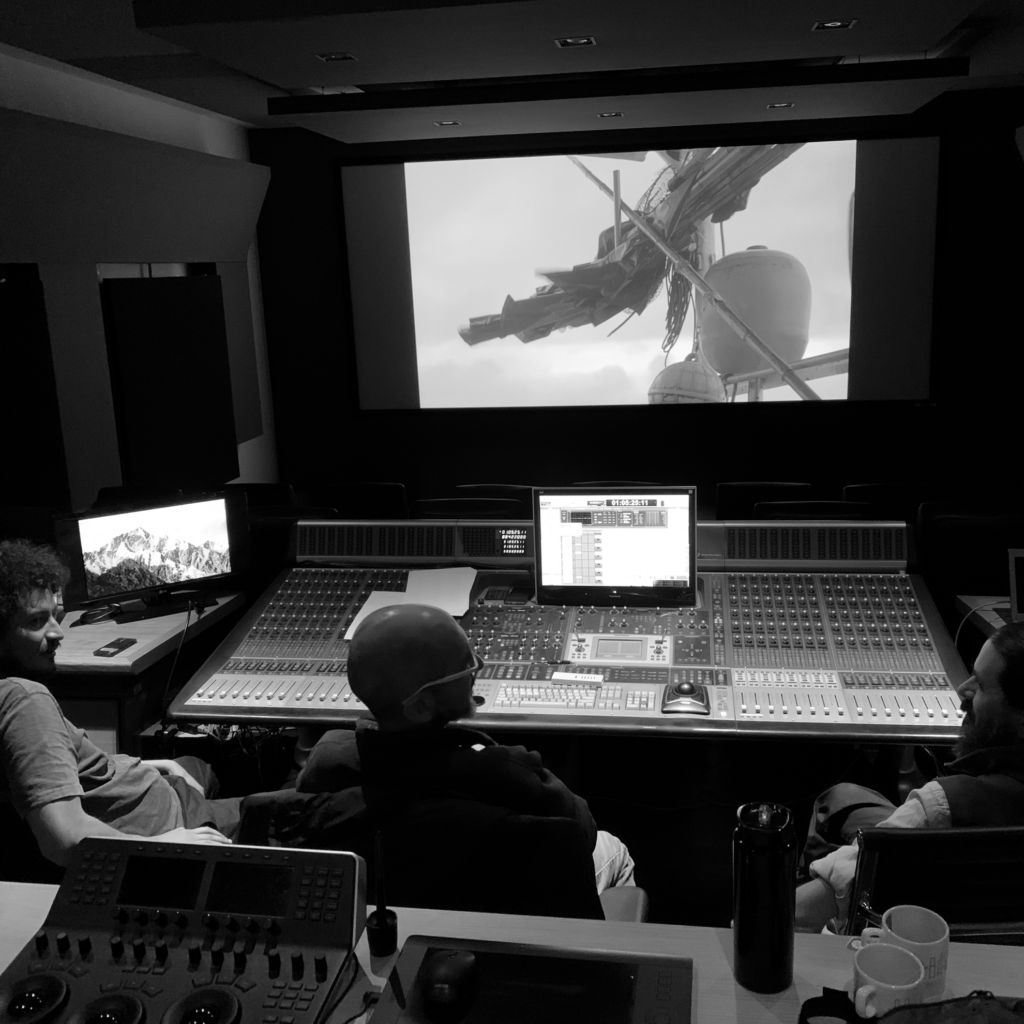 durante la mezcla de altamar sonido cinematográfico en Colombia